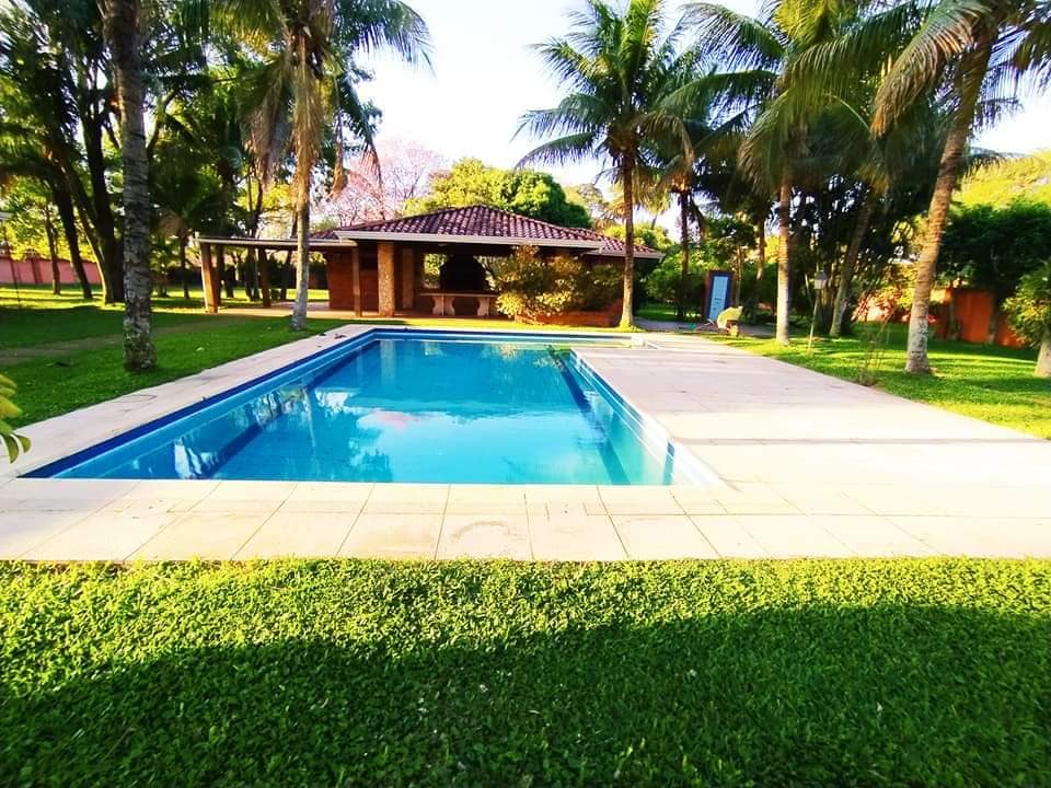 Patio exterior de BauHouse Asuncion